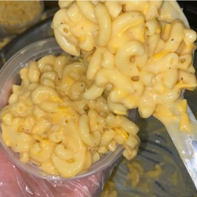 Mac N Cheese.